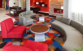Fairfield Inn And Suites By Marriott North Spring